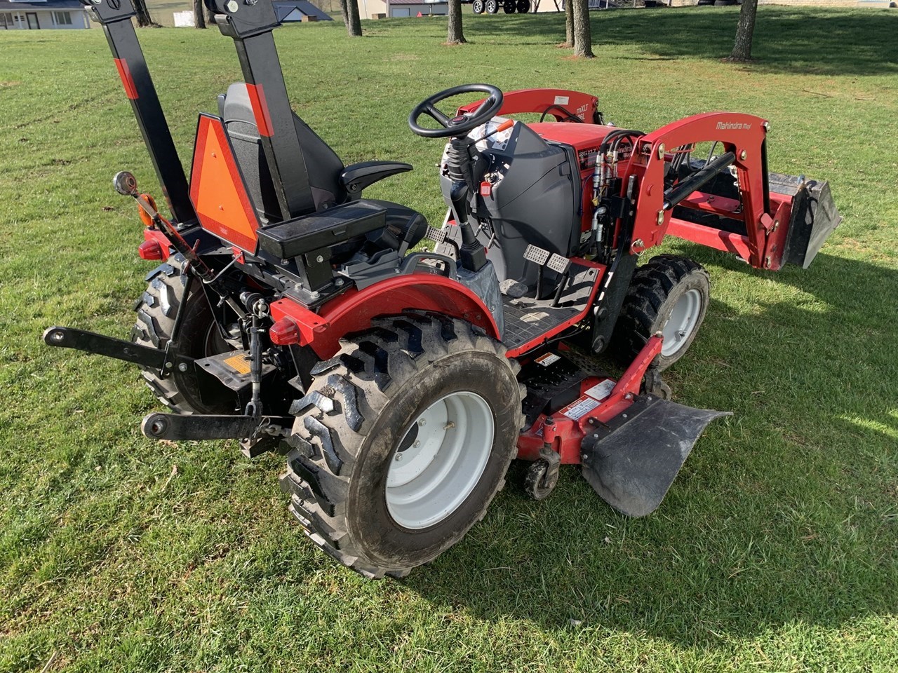 2019 Mahindra MAX 26 XLT Compact Utility Tractor A La VentaBloomingdale ...