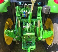 2023 John Deere 5125M Thumbnail 5