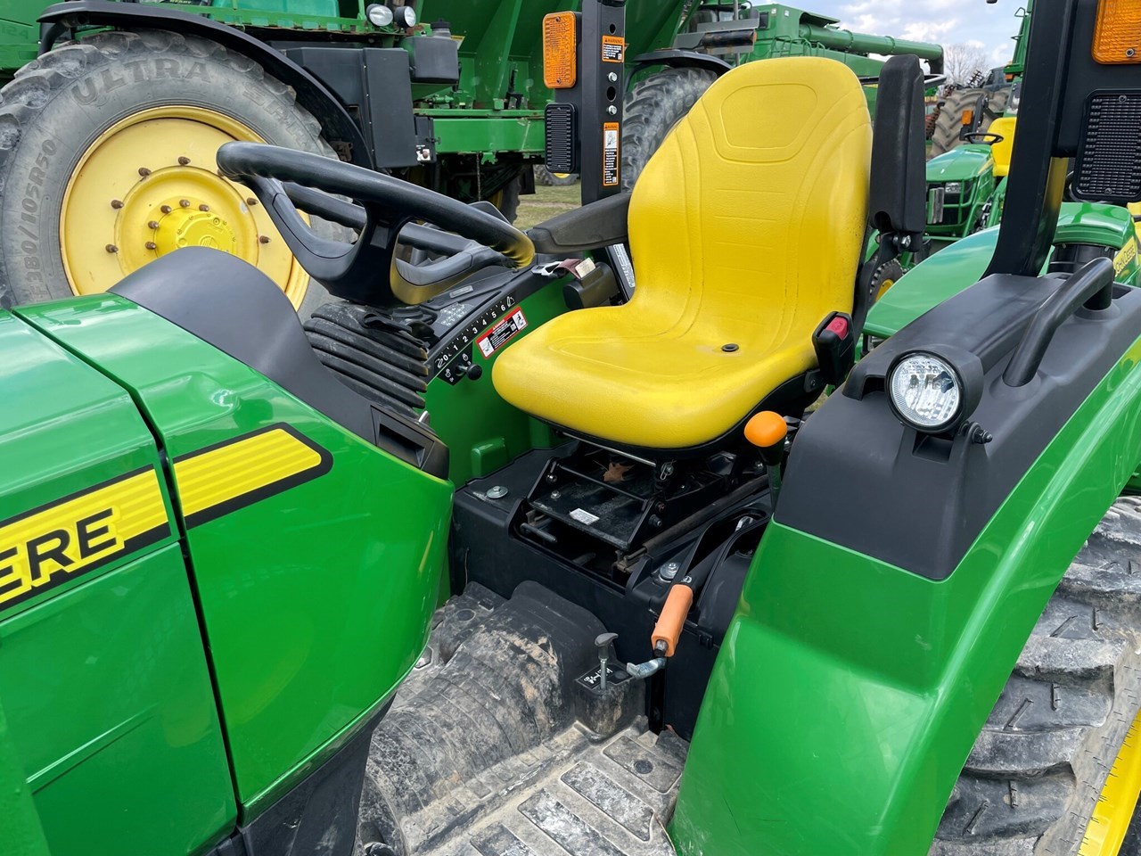 2020 John Deere 2038R Tractor - Compact Utility For Sale