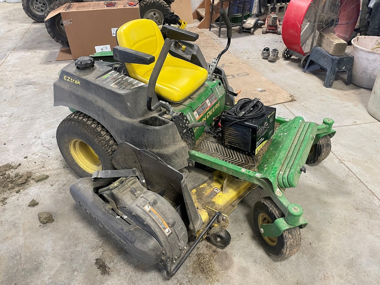 2011 John Deere Z425 Zero Turn Mower For Sale in David City Nebraska