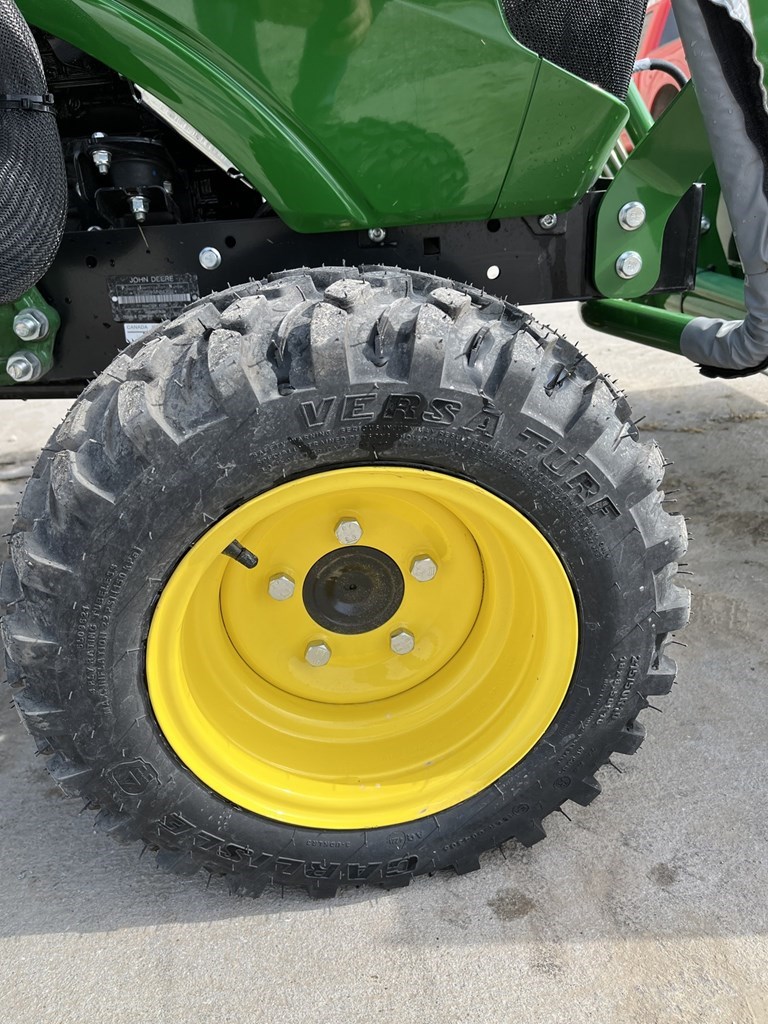 2022 John Deere 1025R Compact Utility Tractor For Sale in Geneva Nebraska