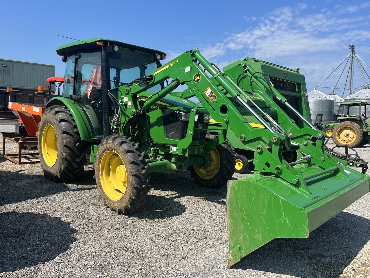 2021 John Deere 5065E Tractor Utility For Sale in Leighton Alabama