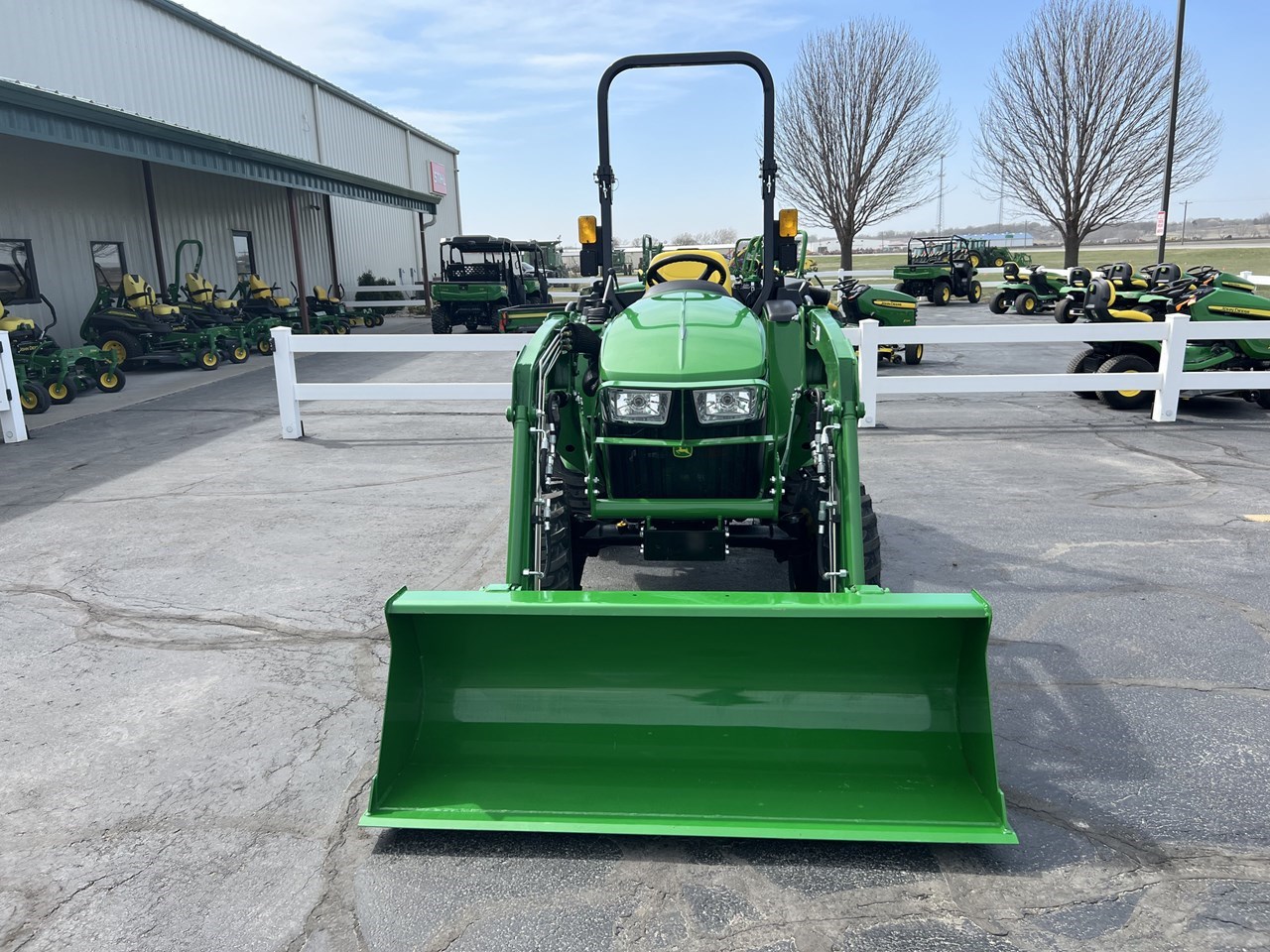 2022 John Deere 3038E Compact Utility Tractor For Sale in Wamego Kansas
