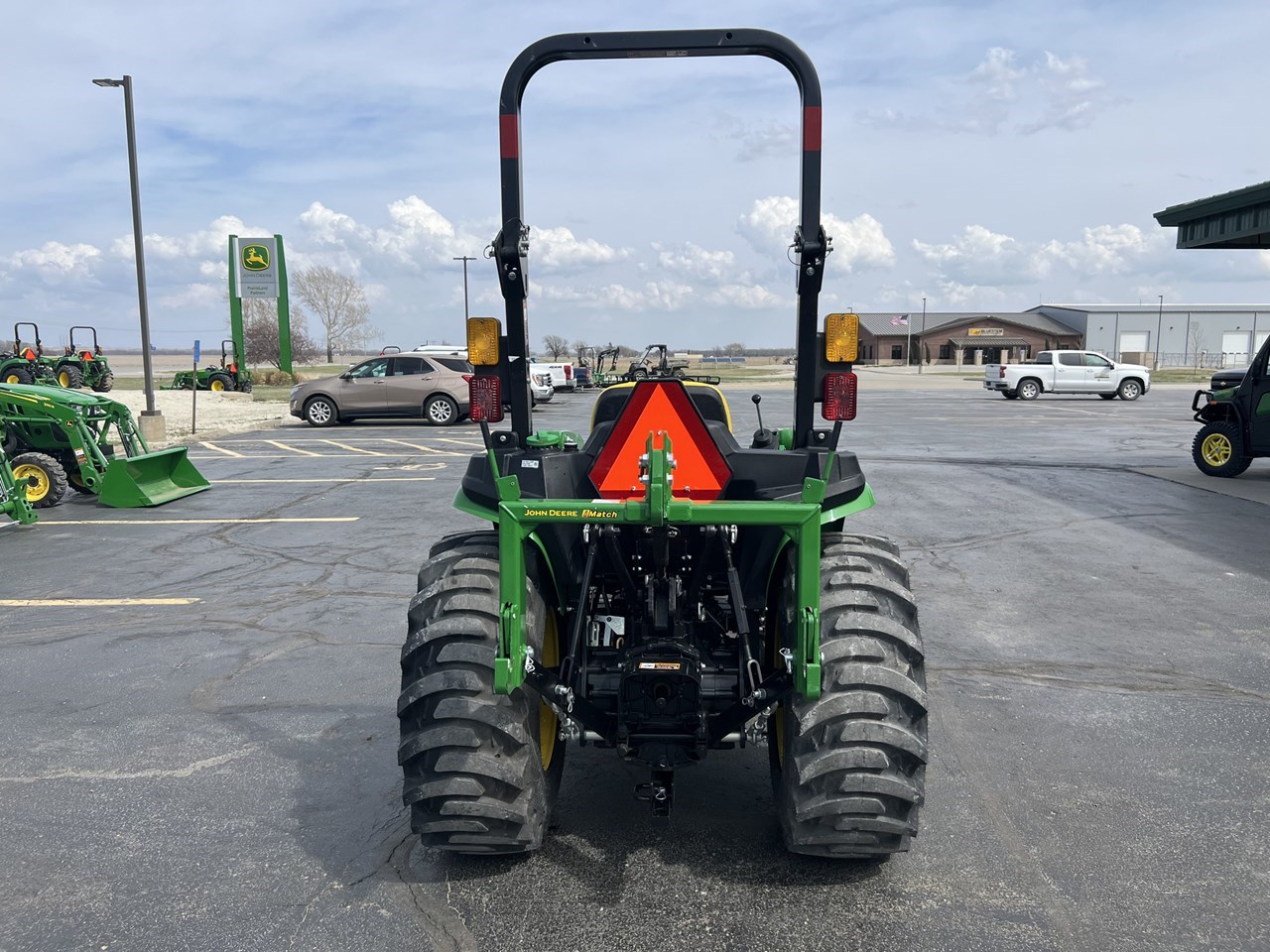 2022 John Deere 3038E Compact Utility Tractor For Sale in Wamego Kansas