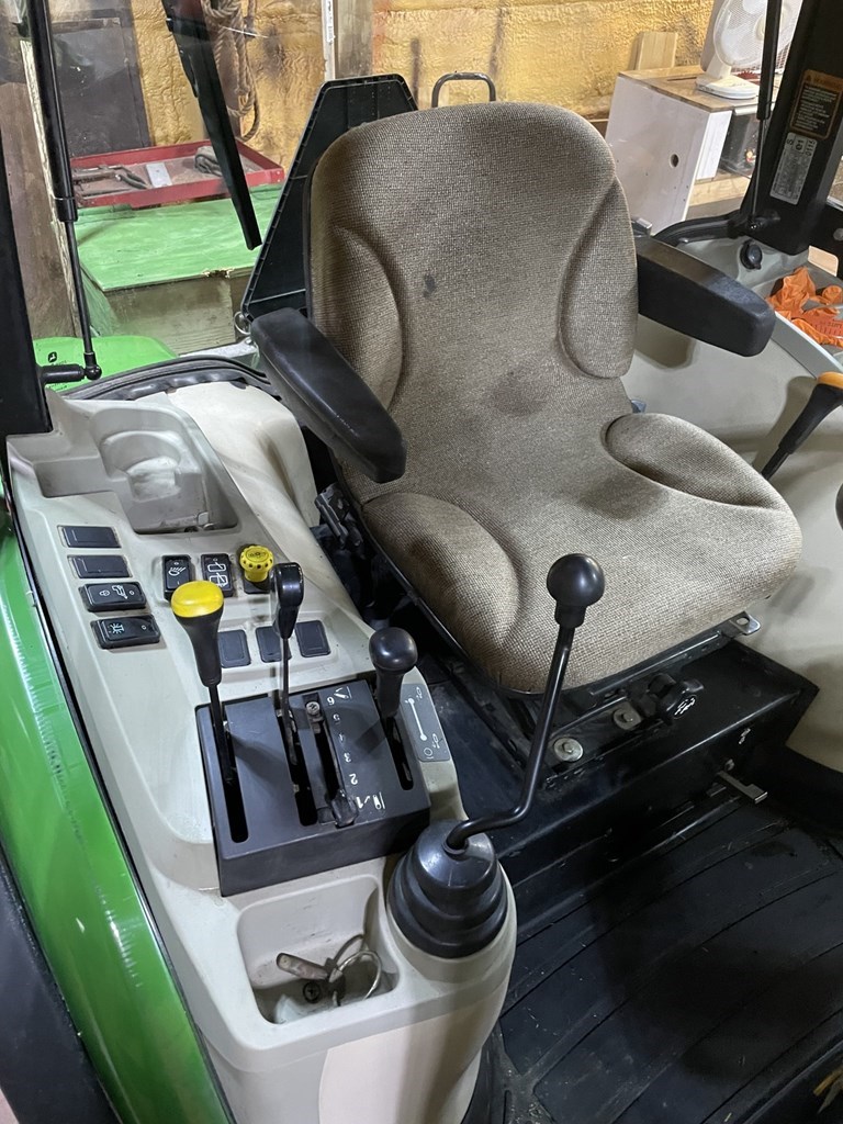 2009 John Deere 3520 Tractor - Compact Utility For Sale
