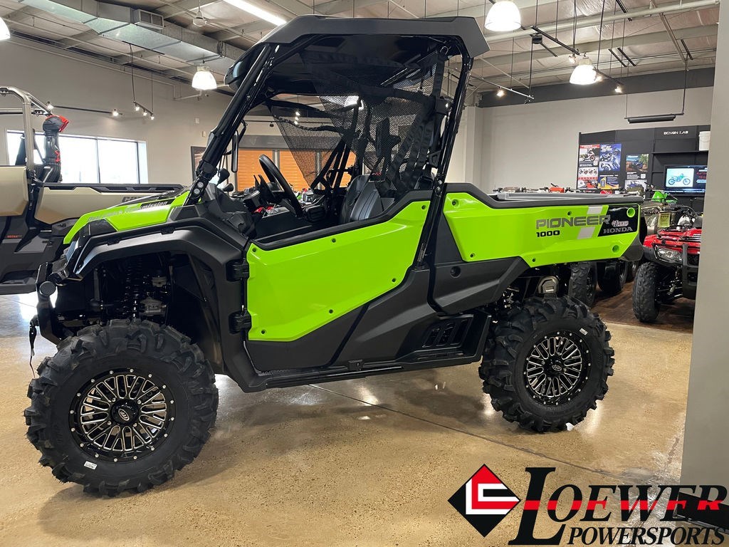 2023 Honda Pioneer 1000 Deluxe Utility Vehicle For Sale in Alexandria