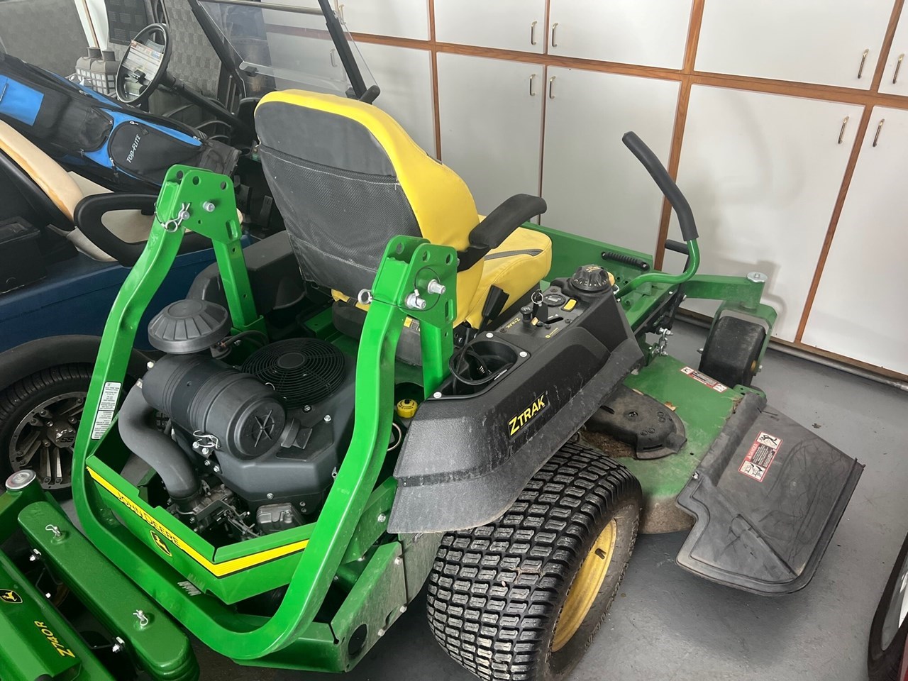 2019 John Deere Z740R Zero Turn Mower برسم البيعBaudette Minnesota