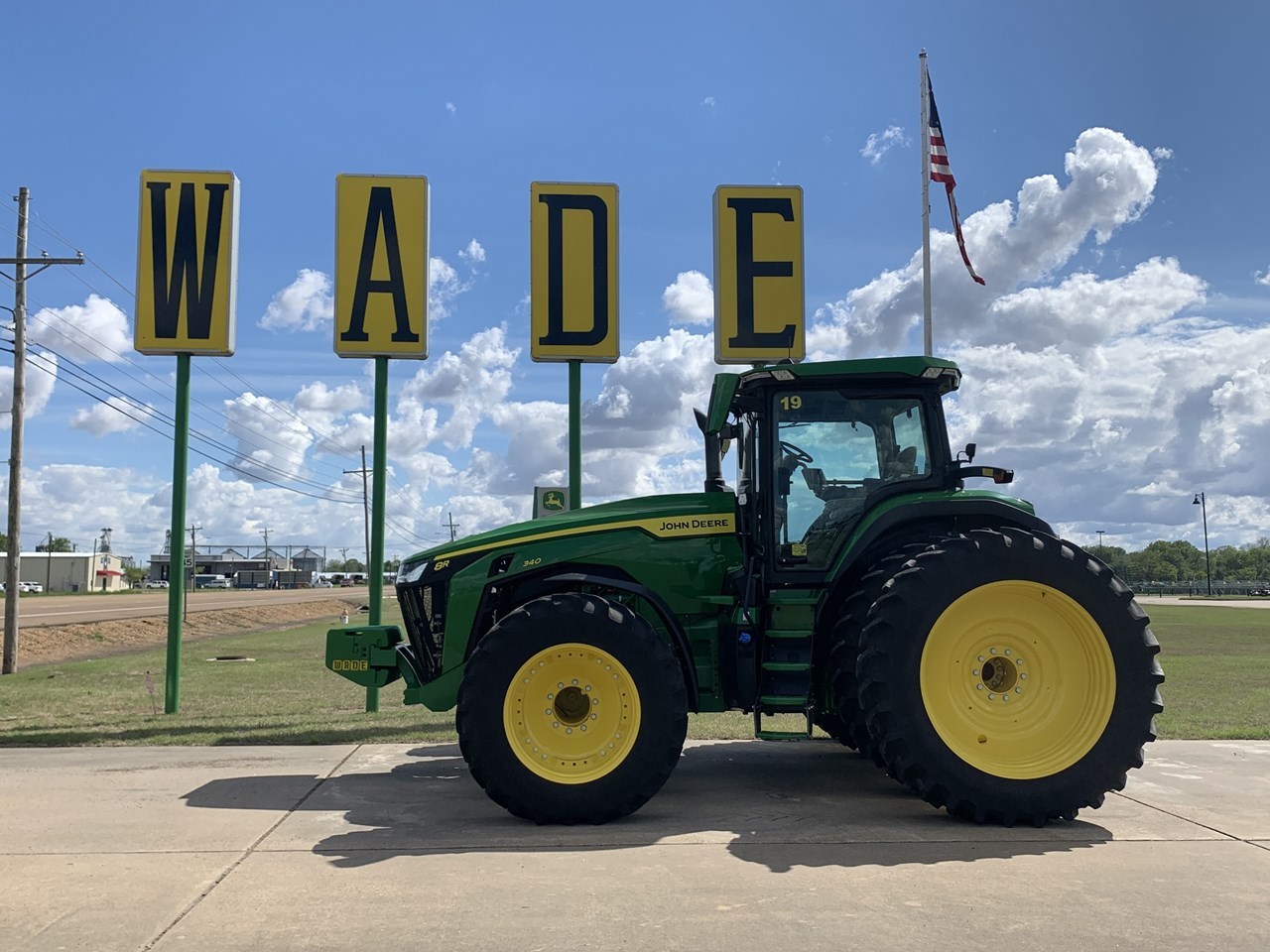 2022 John Deere 8R 340 Tractor Row Crop For Sale in Boyle Mississippi