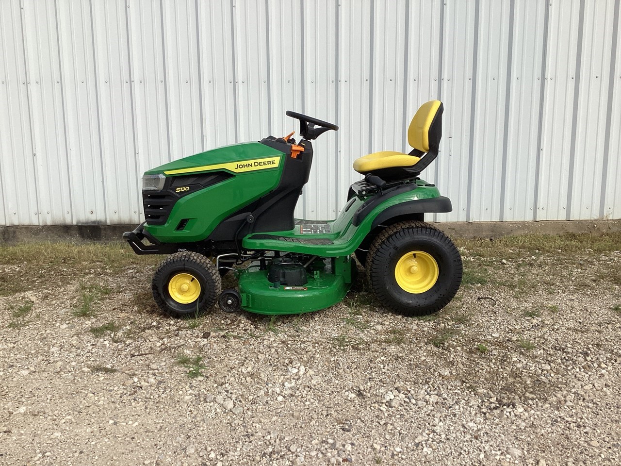 2023 John Deere S130 Riding Mower For Sale in Mineola Texas