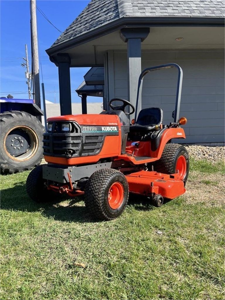 Kubota BX2200D Compact Utility Tractor For Sale in Wakarusa Indiana