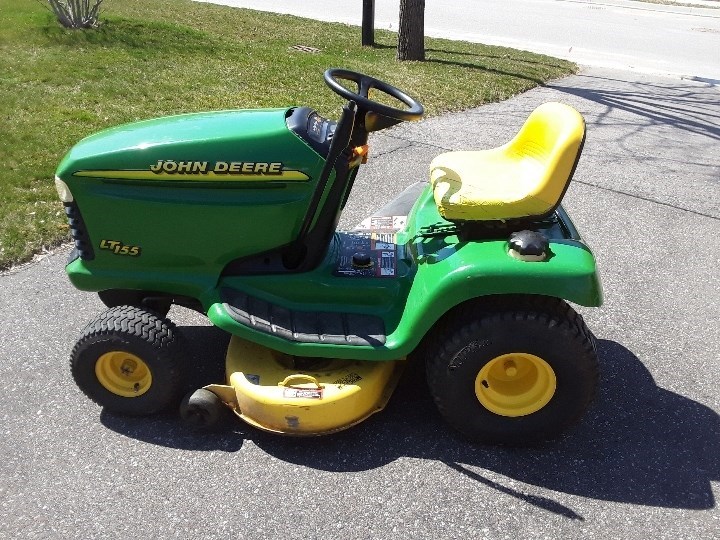 John Deere LT155 Riding Mower For Sale in Alliston Ontario