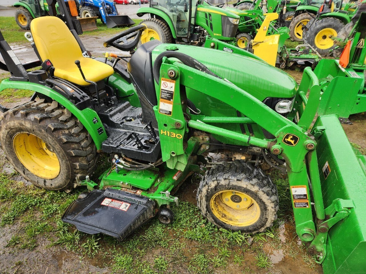 2015 John Deere 2025R Tractor - Compact Utility For Sale