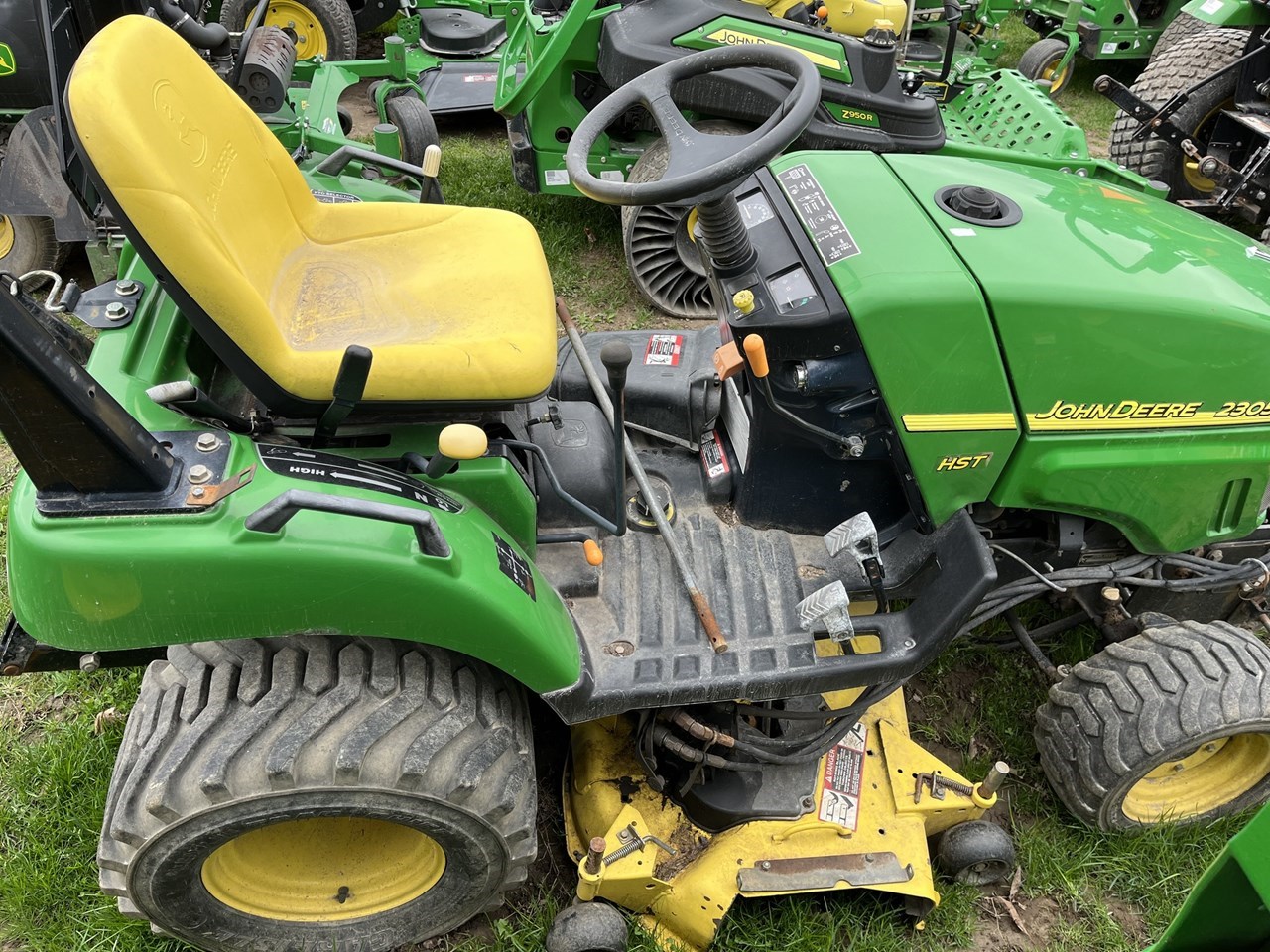 2008 John Deere 2305 Tractor - Compact Utility For Sale