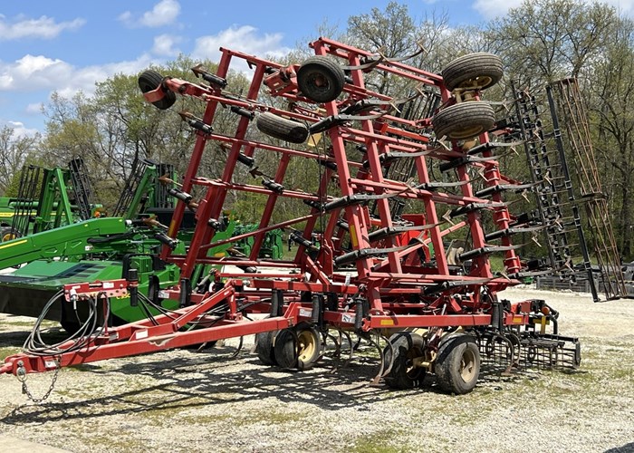 2012 Krause 5635 Field Cultivator For Sale
