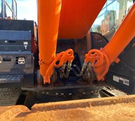 2021 Hitachi ZX350LC-6 Thumbnail 11