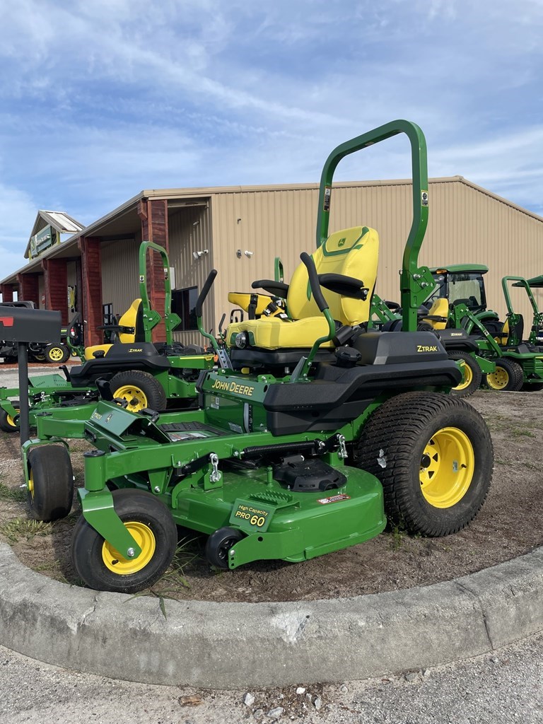 2023 John Deere Z740R 60" Zero Turn Mower For Sale in Middleburg Florida