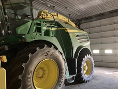 Forage Harvester-Self Propelled For Sale 2016 John Deere 8700 Forage Harvester-Self Propelled For Sale 2016 John Deere 8700