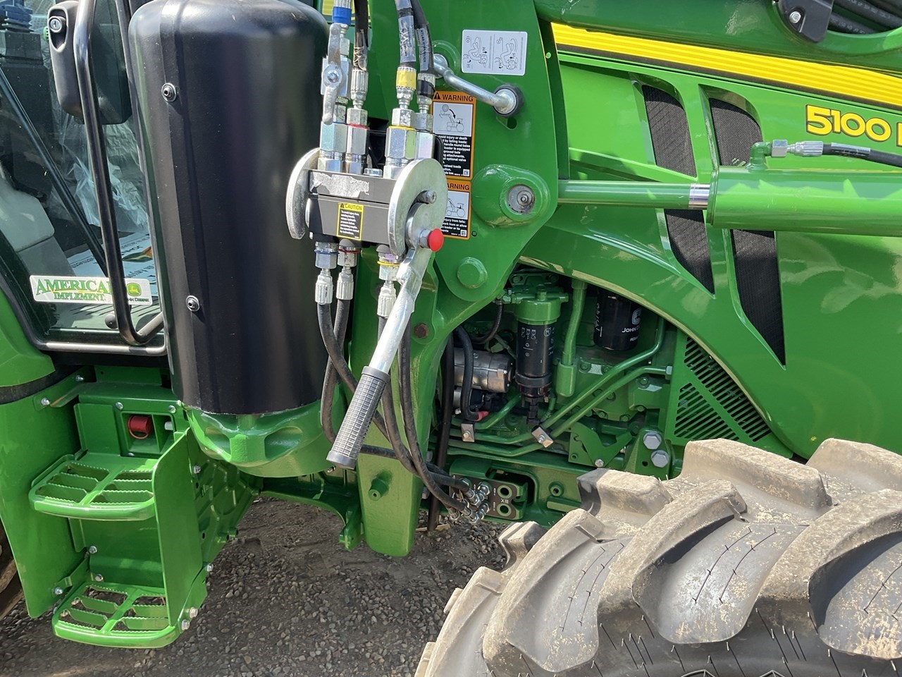 2022 John Deere 5100M Tractor Utility For Sale in Goodland Kansas