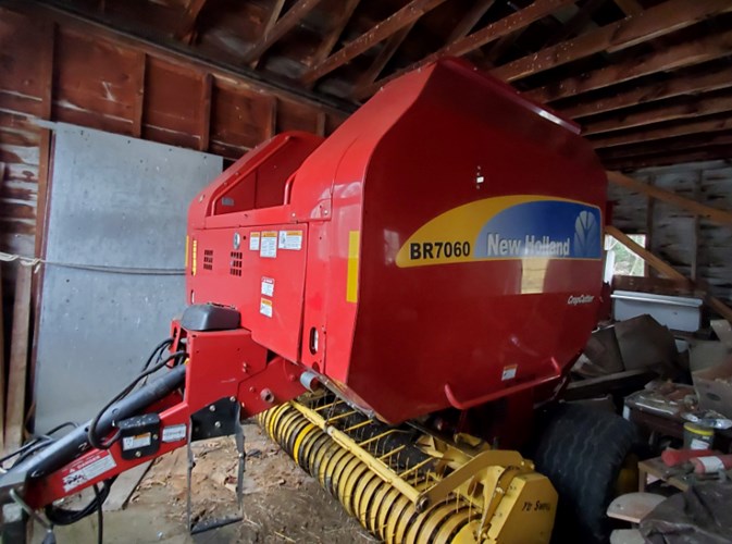 2007 New Holland BR7060 Baler-Round For Sale