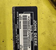 2017 John Deere X754 Thumbnail 10