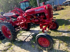 Tractor For Sale 1964 McCormick Farmall Cub  , 10 HP