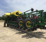 2018 John Deere 1775NT Thumbnail 5