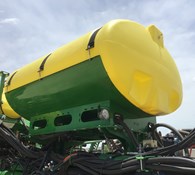 2018 John Deere 1775NT Thumbnail 9