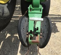 2018 John Deere 1775NT Thumbnail 12