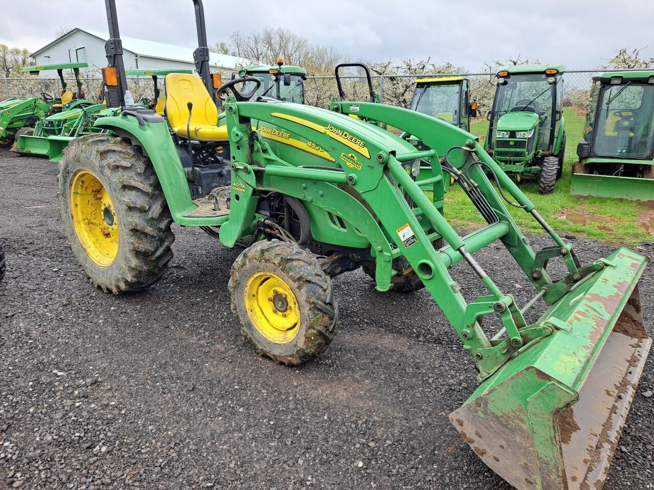 2004 John Deere 4520 Tractor - Compact Utility For Sale