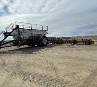 2018 Bourgault 3320 XTC Thumbnail 1