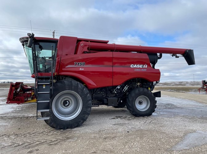 2022 Case IH 7150 Combine For Sale