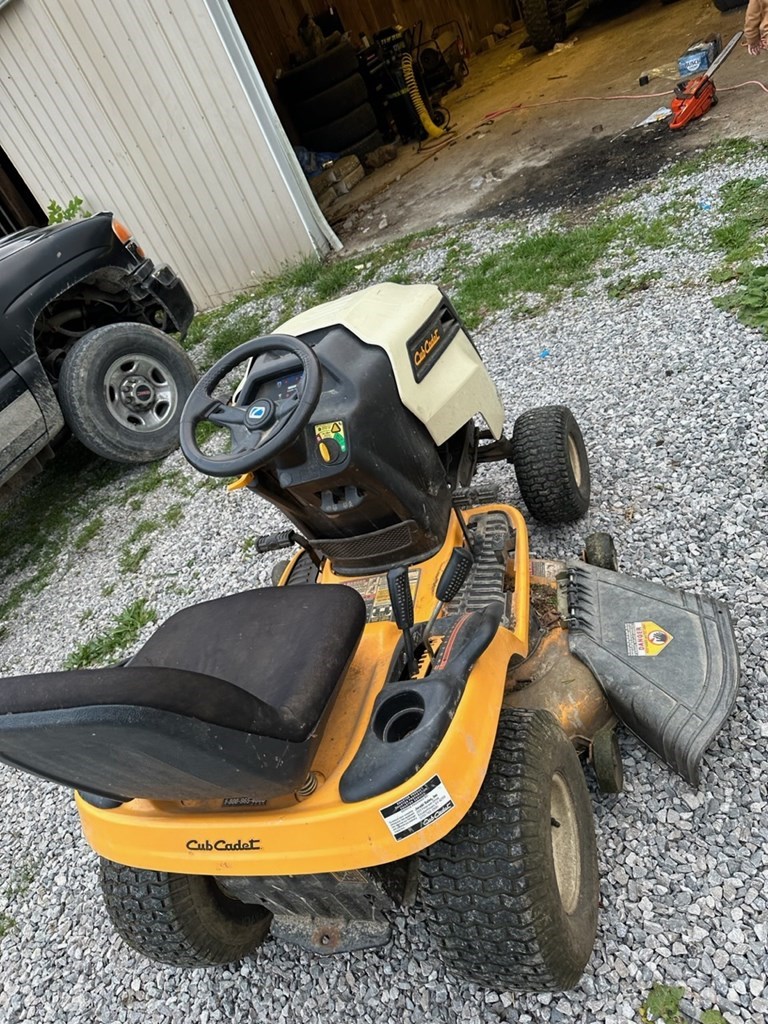 Cub Cadet LTX1045 Riding Mower For Sale in Charleston (Sellersburg) Indiana
