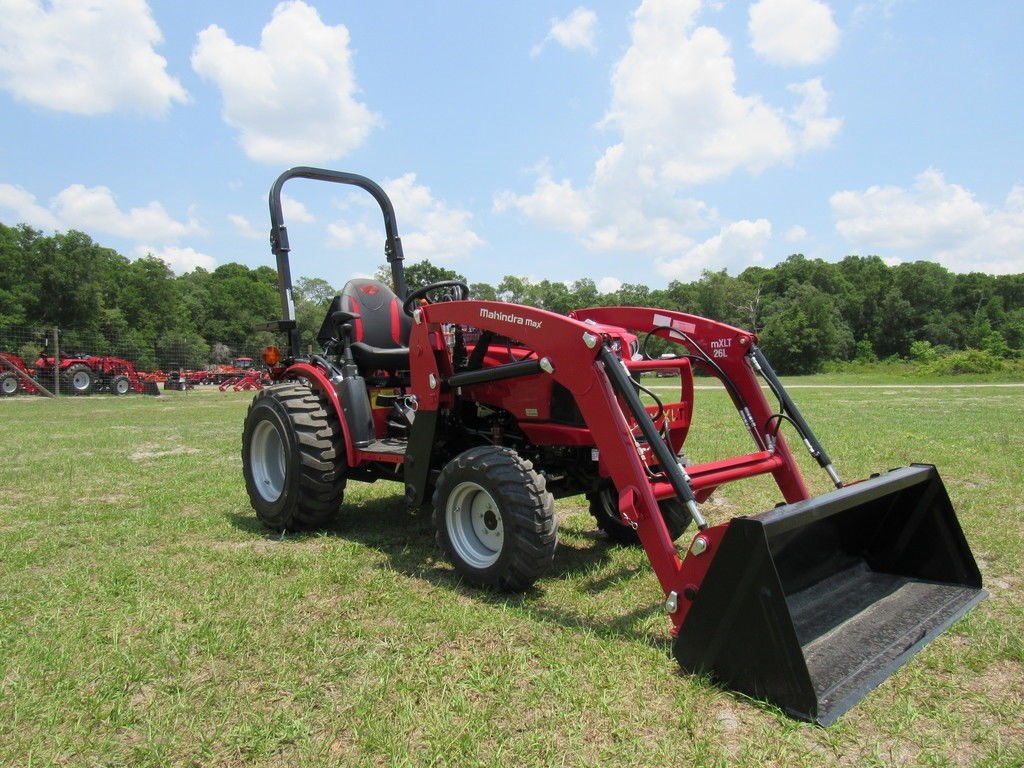 2023 Mahindra Max 26 XLT HST Compact Utility Tractor VenteChiefland Florida