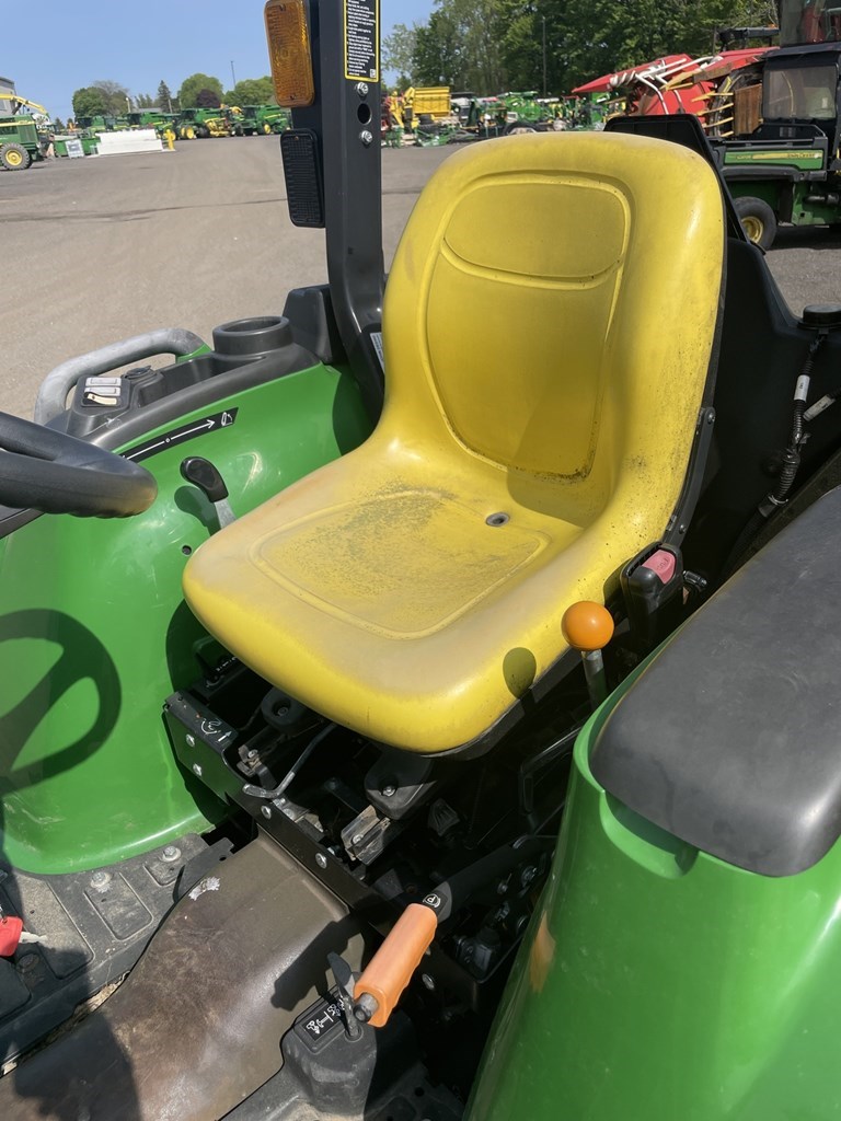 2019 John Deere 3025E Tractor - Compact Utility For Sale