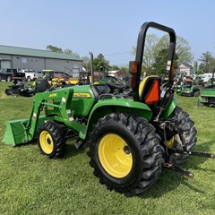 2014 John Deere 3032E Tractor - Compact Utility For Sale