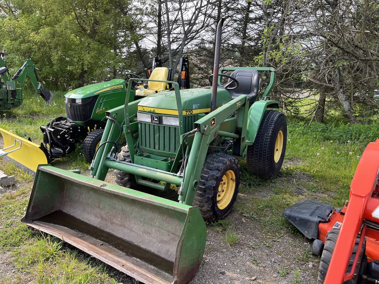 1989 John Deere 770 Compact Utility Tractor For Sale in Springville New