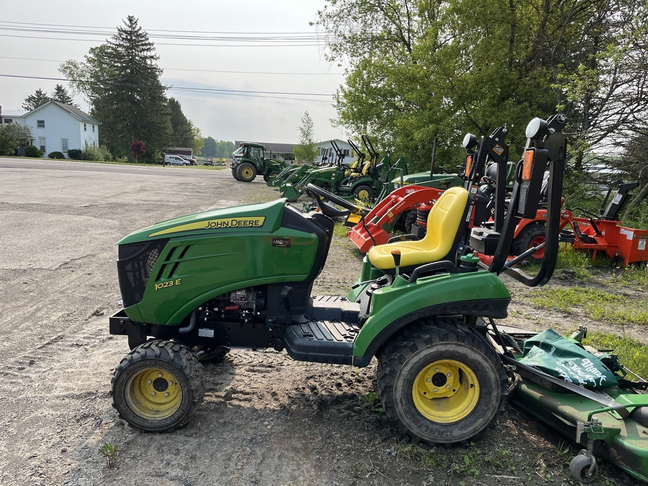 2018 John Deere 1023E Tractor - Compact Utility For Sale