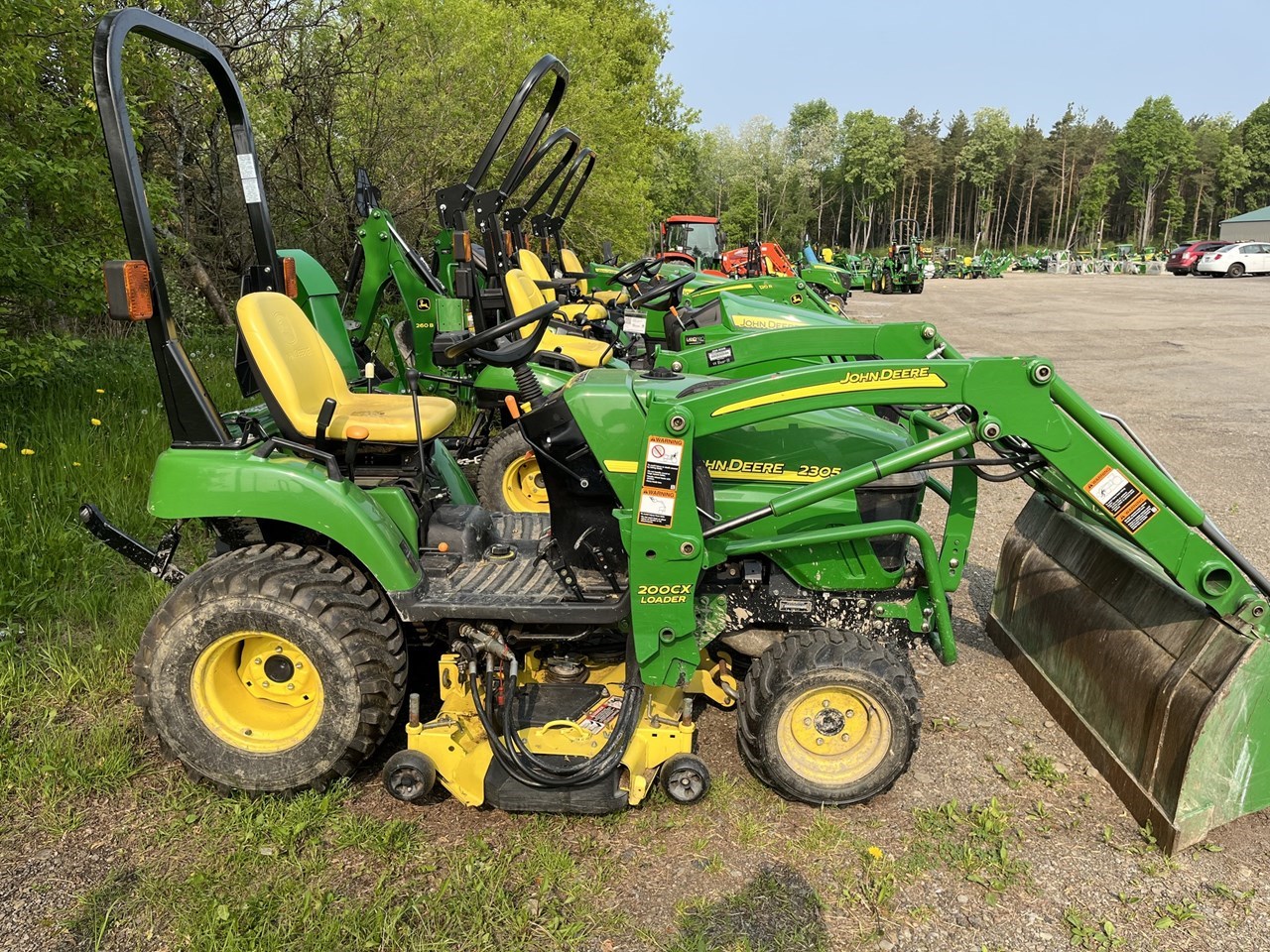 2010 John Deere 2305 Tractor - Compact Utility For Sale