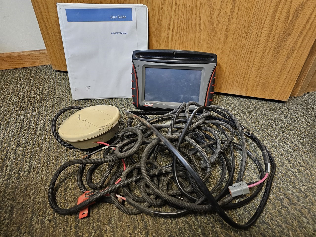 Case IH FM750 Display with Ag 25 GPS Receiver Precision Farming For Sale in Waupun Wisconsin