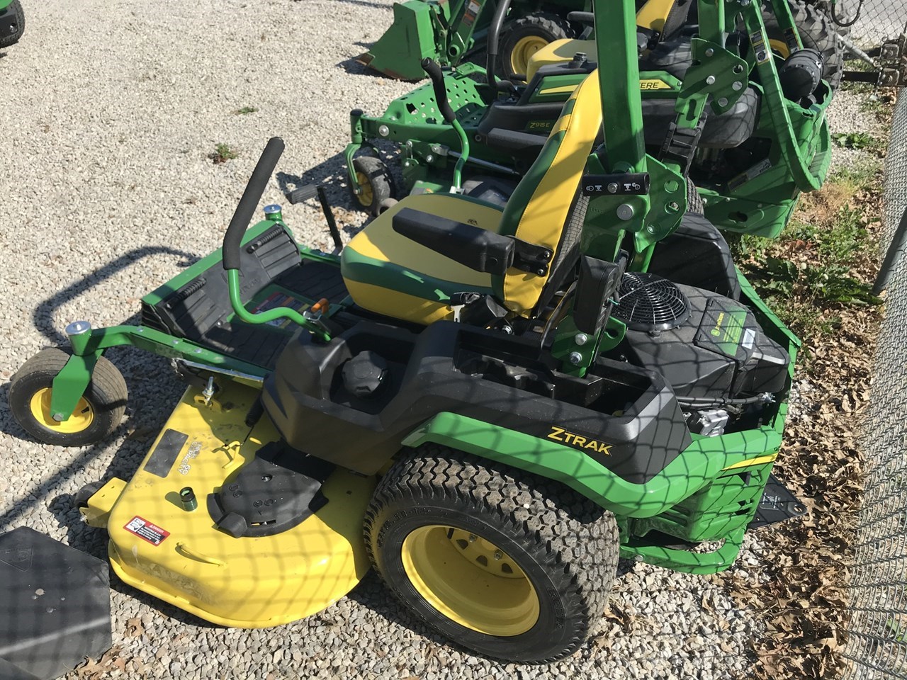 2022 John Deere Z530R Zero Turn Mower For Sale in Virden Illinois