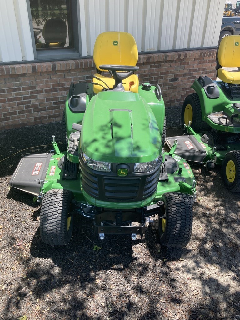 2022 John Deere X750 Riding Mower For Sale in Tiffin Ohio