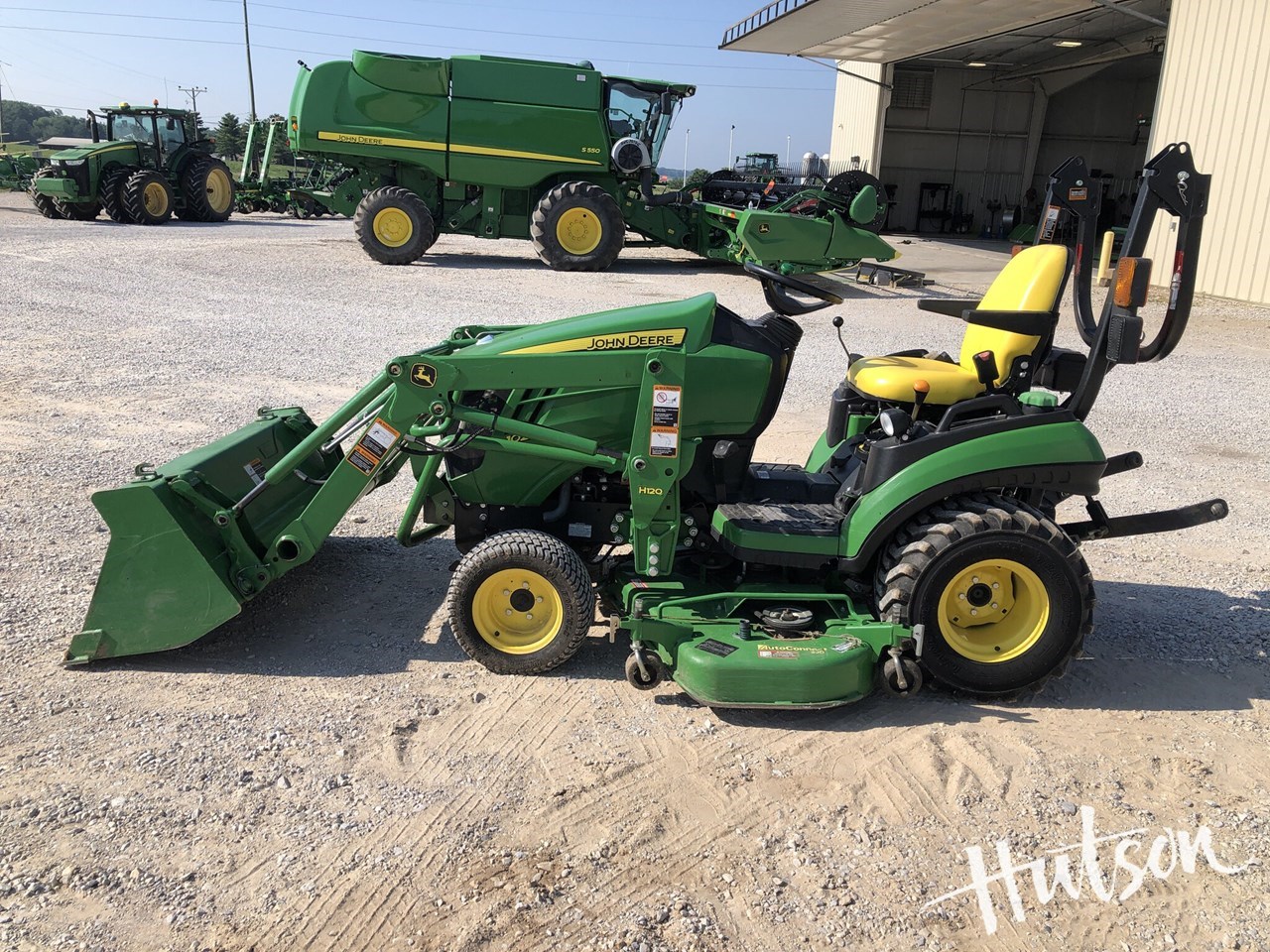 2014 John Deere 1025R Compact Utility Tractor For Sale in Elnora Indiana