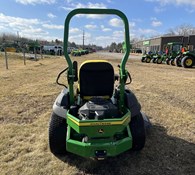 2019 John Deere Z720E Thumbnail 6