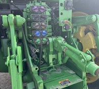 2020 John Deere 8R 410 Thumbnail 10