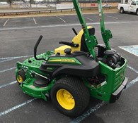 2023 John Deere Z920M Thumbnail 2