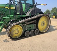 2022 John Deere 8RT 370 Thumbnail 2