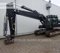 2017 Liebherr R936 Thumbnail 1