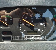 2022 John Deere 5039D-2WD Thumbnail 5