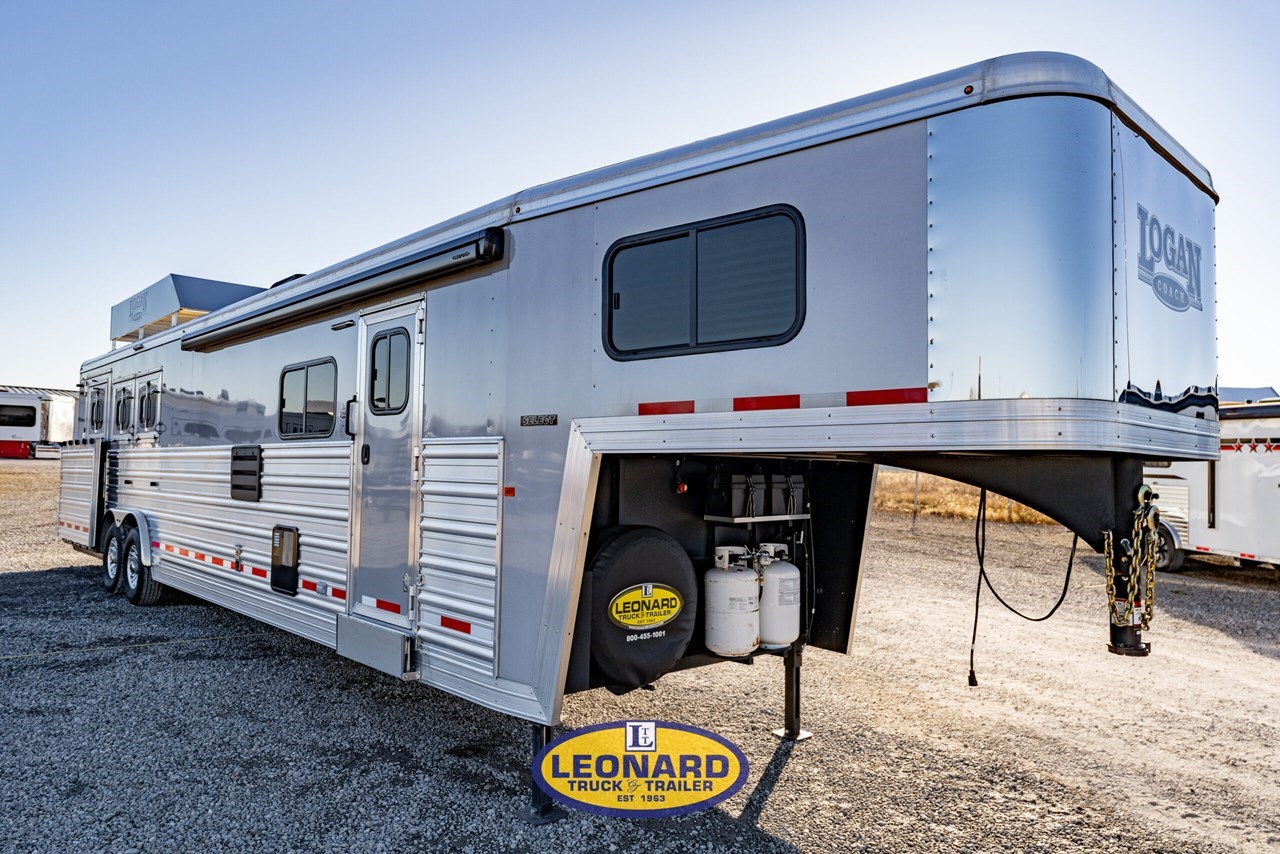 2023 Logan Coach S8314SO Horse TrailerLiving Quarters For Sale Stock