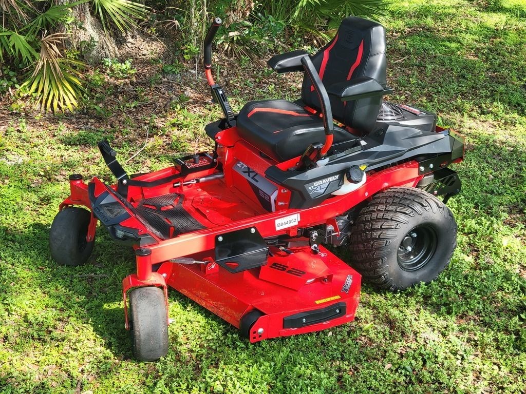 2023 Gravely ZT XL 52 Kawasaki® FR691V Zero Turn Mower For Sale in Leesburg Florida
